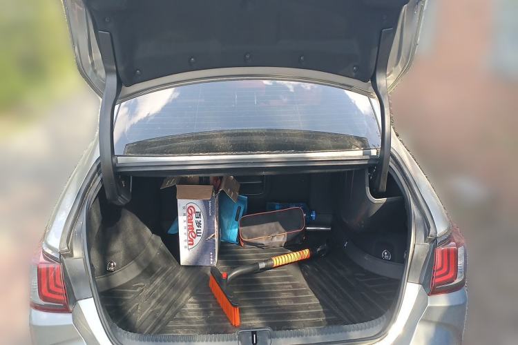 Used Lexus ES 2020 260 F SPORT Trunk