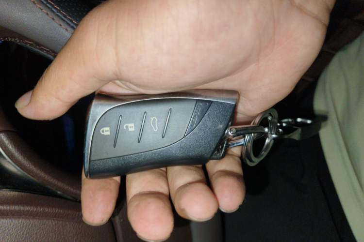 Used Lexus ES 2020 260 Excellence Edition Vehicle Key