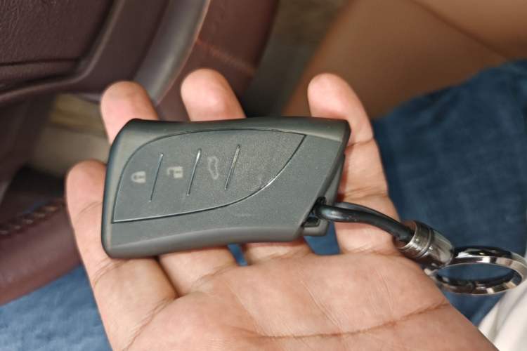 Used Lexus ES 2020 200 Excellence Edition Vehicle Key