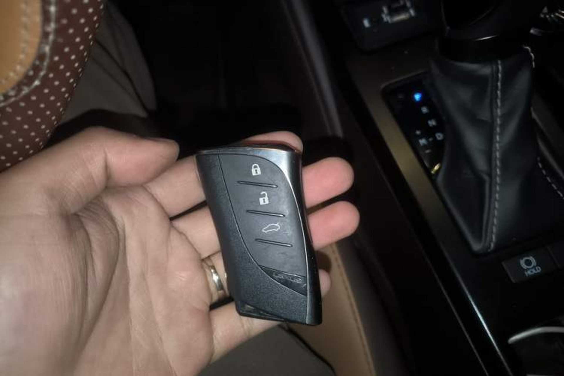 Used Lexus ES 2020 200 Excellence Edition Vehicle Key