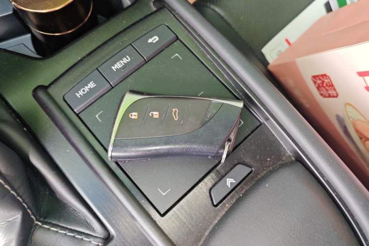 Used Lexus ES 2020 200 Excellence Edition Vehicle Key