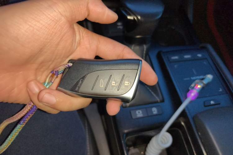 Used Lexus ES 2020 200 Excellence Edition Vehicle Key