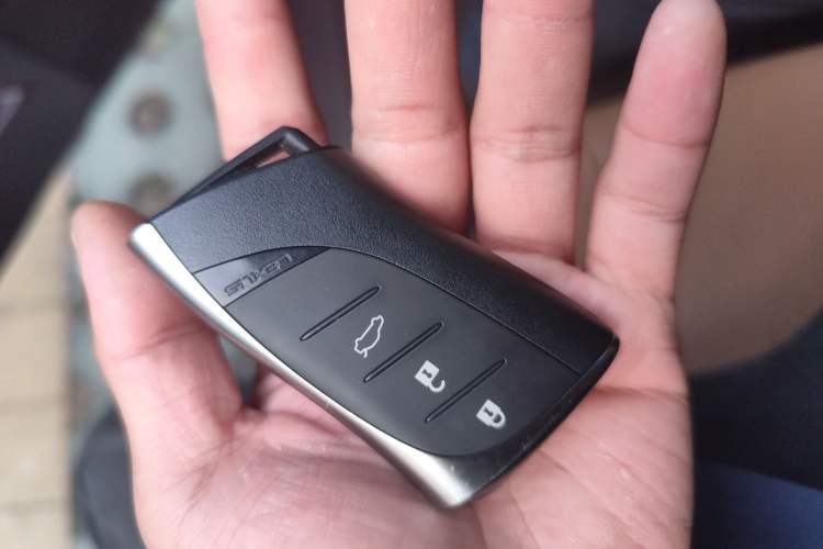 Used Lexus ES 2020 200 Excellence Edition Vehicle Key
