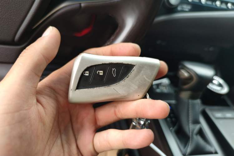Used Lexus ES 2020 200 Excellence Edition Vehicle Key