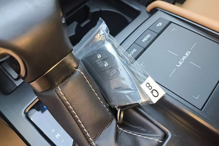 Used Lexus ES 2020 200 Excellence Edition Vehicle Key