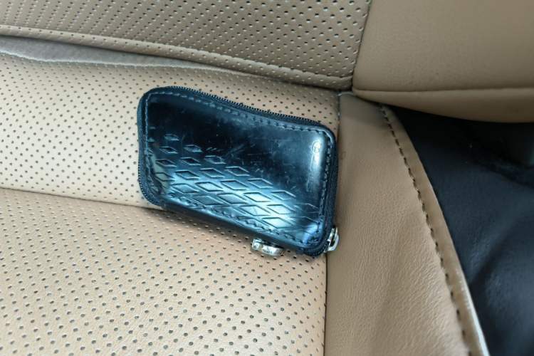 Used Lexus ES 2020 300h Premier Edition Vehicle Key