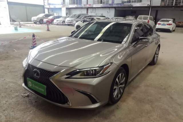 Used Lexus ES 2020 200 Excellence Edition