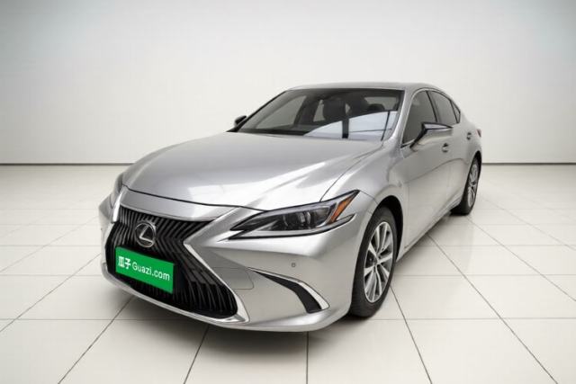 Lexus ES 2020 200 Excellence Edition с пробегом