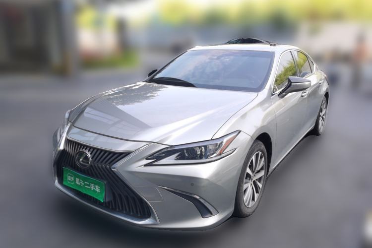 Lexus ES 2020 200 Excellence Edition d’occasion Guazi used car, China used car export, Used car for sale, Used  cars, Cheapest cars for sale