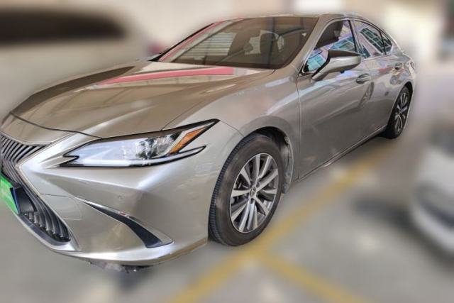 Used Lexus ES 2020 200 Excellence Edition