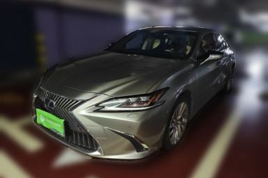 Used Lexus ES 2020 300h Executive Edition