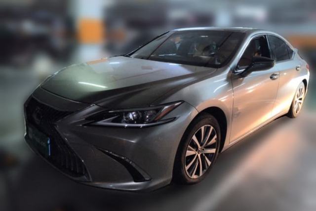 Used Lexus ES 2020 200 Excellence Edition