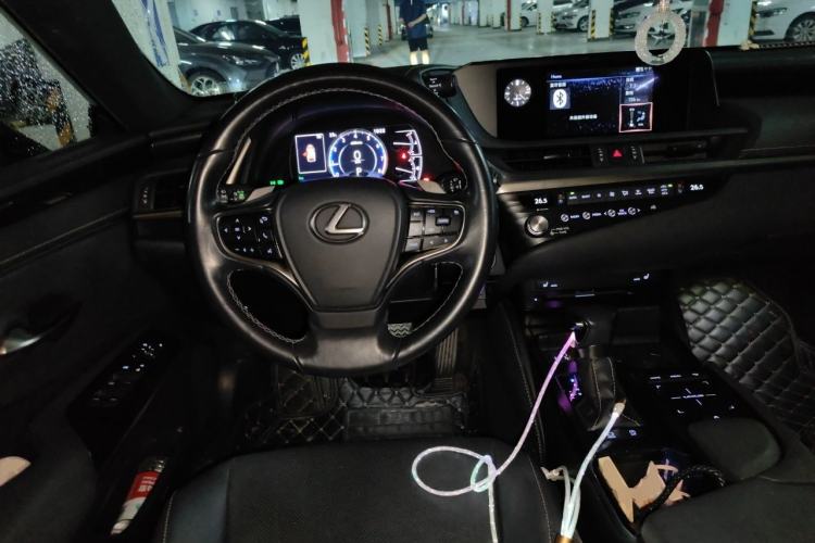 Used Lexus ES 2020 200 Excellence Edition Steering Wheel