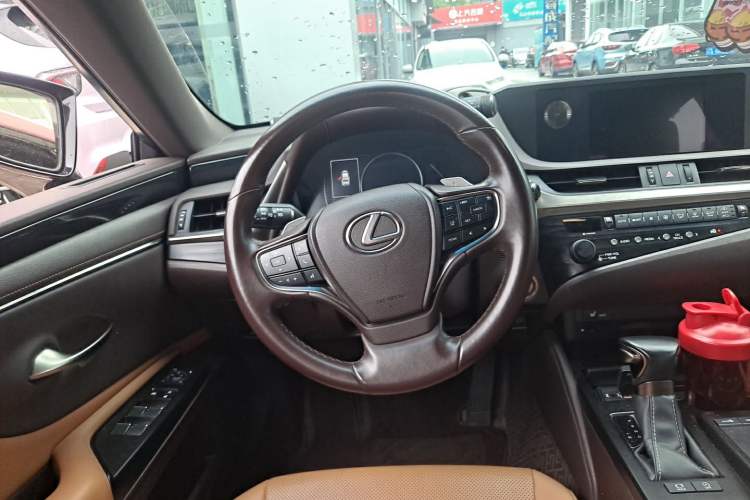 Used Lexus ES 2020 200 Excellence Edition Steering Wheel