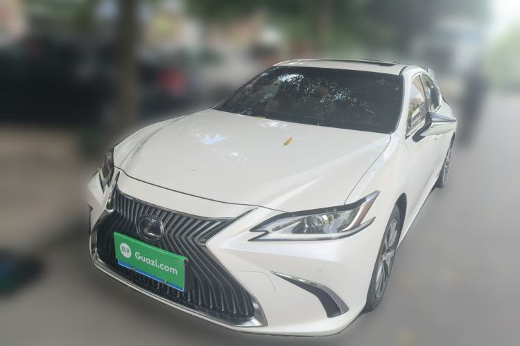 Used Lexus ES 2020 300h Premier Edition Guazi used car, China used car export, Used car for sale, Used cars, Cheapest cars for sale