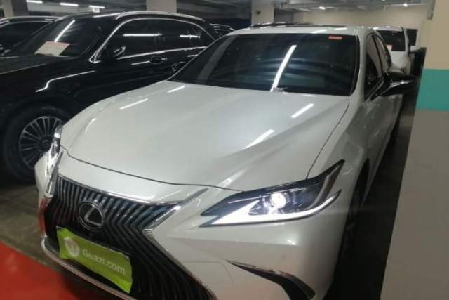 Used Lexus ES 2020 200 Excellence Edition