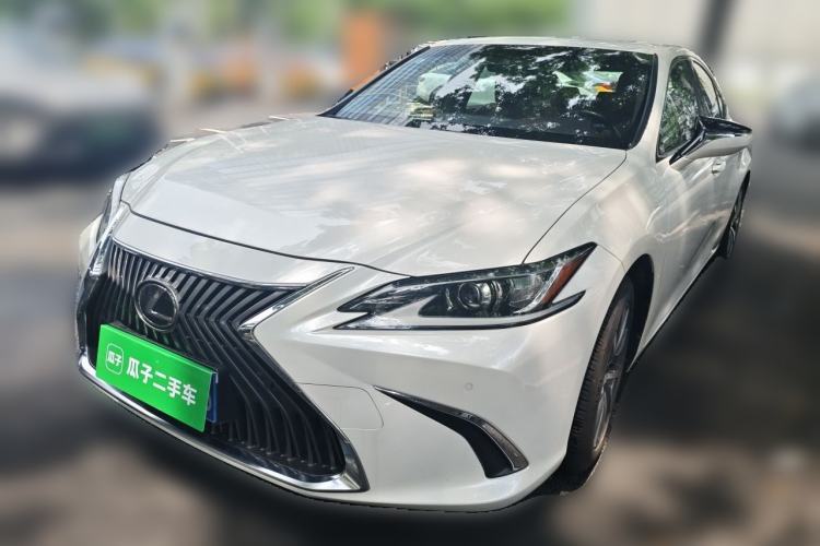 Used Lexus ES 2020 200 Luxury Edition Guazi used car, China used car export, Used car for sale, Used cars, Cheapest cars for sale