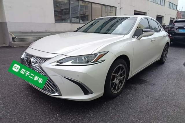 Used Lexus ES 2020 200 Excellence Edition