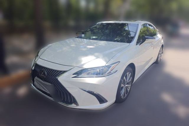 Used Lexus ES 2020 200 Excellence Edition