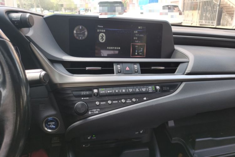 Used Lexus ES 2020 300h Premier Edition Audio And AC Panel