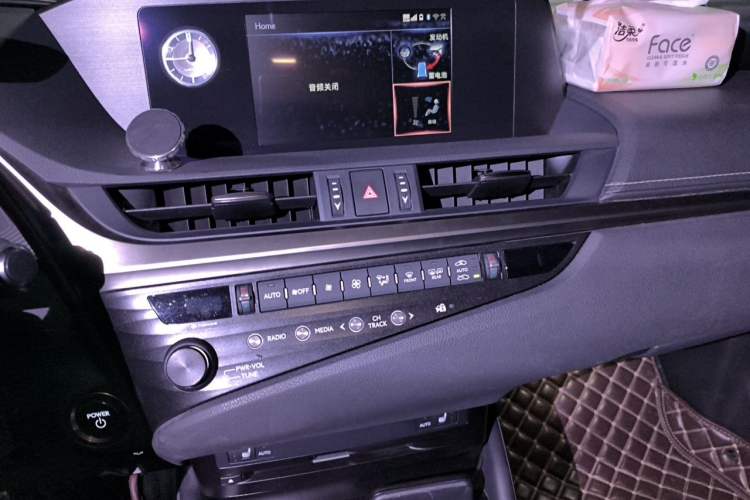 Used Lexus ES  Audio And AC Panel