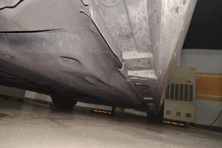 Used Lexus ES 2020 300h Premier Edition Chassis Front Left
