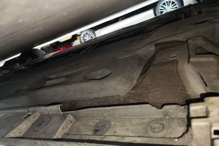 Used Lexus ES 2020 200 Excellence Edition Chassis Front Left
