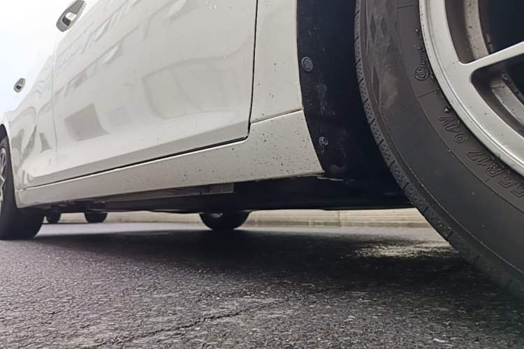 Used Lexus ES 2020 200 Excellence Edition Chassis Front Right