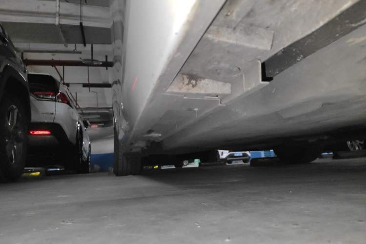 Used Lexus ES 2020 200 Excellence Edition Chassis Front Right