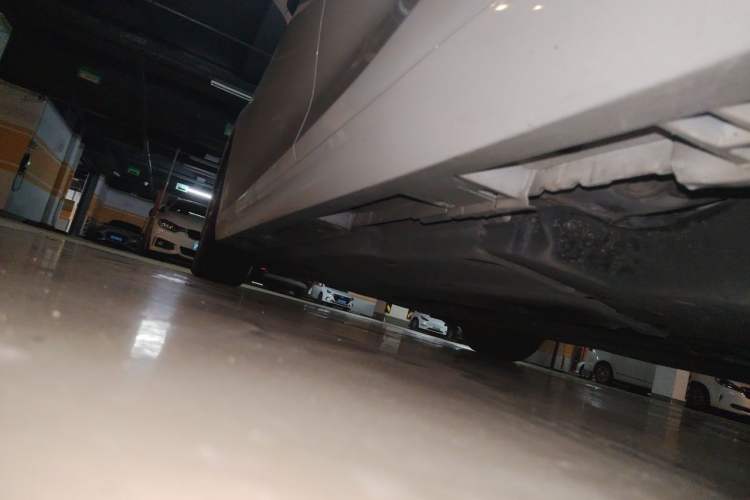 Used Lexus ES 2020 300h Premier Edition Chassis Rear Left
