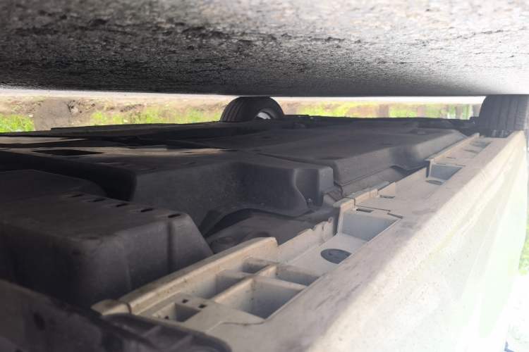 Used Lexus ES 2020 300h Premier Edition Chassis Rear Left