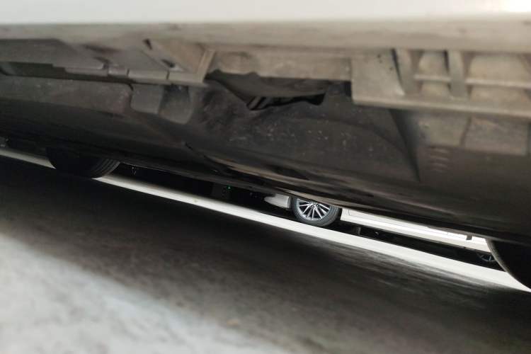 Used Lexus ES 2020 200 Excellence Edition Chassis Rear Left