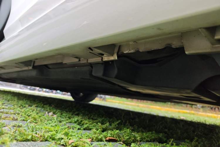Used Lexus ES 2020 300h Deluxe Edition Chassis Rear Left