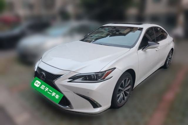 Used Lexus ES 2020 200 Excellence Edition