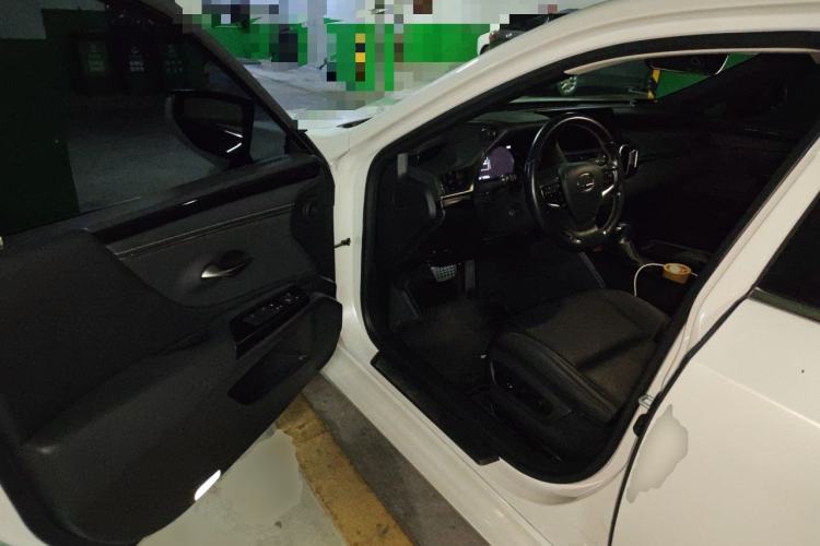 Used Lexus ES 2020 200 Excellence Edition Driver Seat