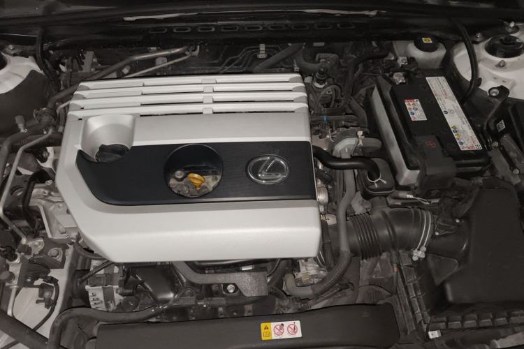 Used Lexus ES 2020 200 Luxury Edition Engine Bay