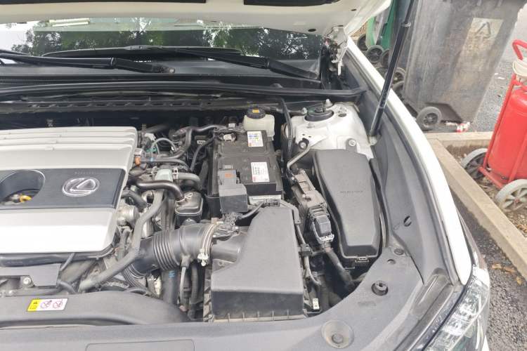 Used Lexus ES 2020 200 Luxury Edition Engine Bay Left