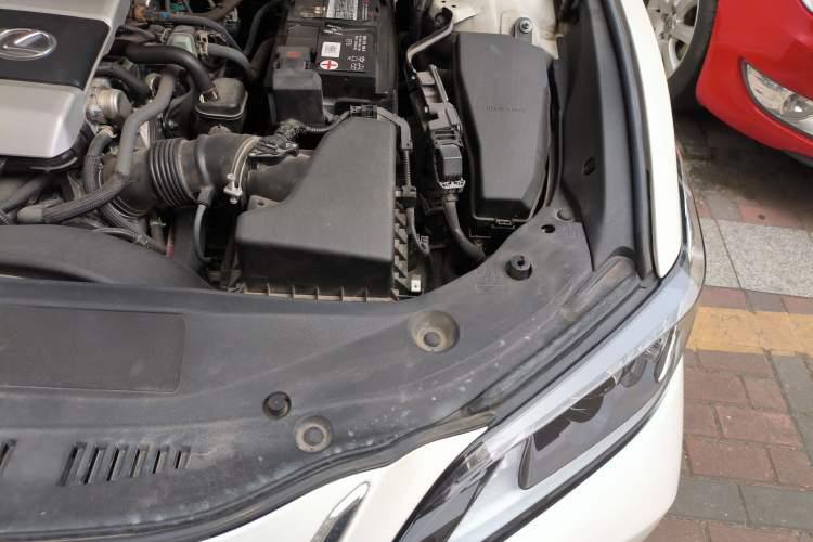 Used Lexus ES 2020 200 Excellence Edition Engine Bay Left