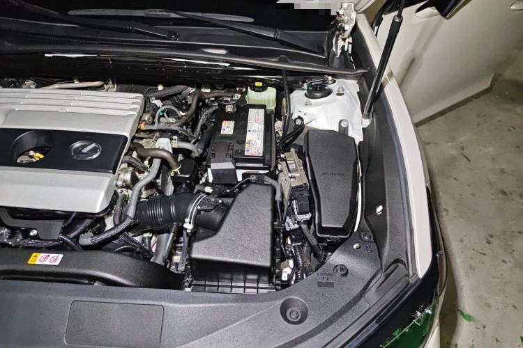 Used Lexus ES 2020 200 Excellence Edition Engine Bay Left