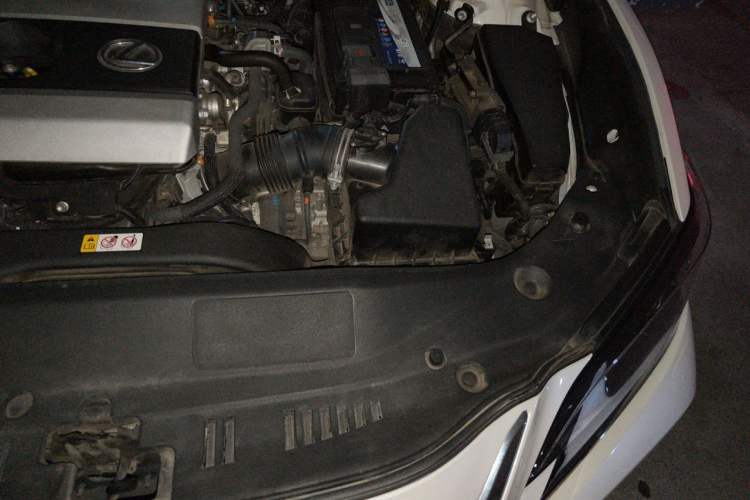 Used Lexus ES 2020 200 Luxury Edition Engine Bay Left