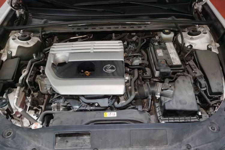 Used Lexus ES 2020 200 Excellence Edition Engine Bay