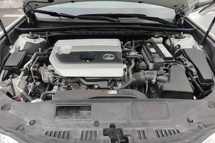 Used Lexus ES 2020 200 Excellence Edition Engine Bay