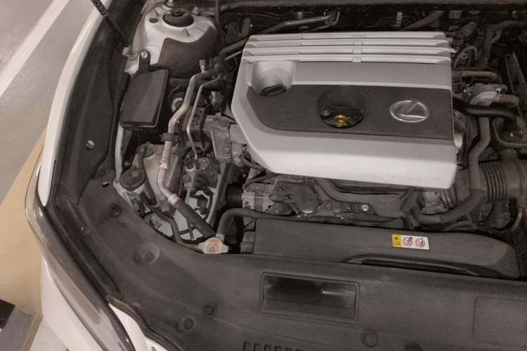 Used Lexus ES 2020 200 Excellence Edition Engine Bay Right