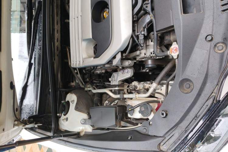 Used Lexus ES 2020 200 Excellence Edition Engine Bay Right