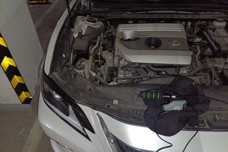 Used Lexus ES 2020 200 Excellence Edition Engine Bay Right