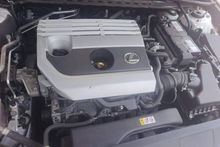 Used Lexus ES 2020 200 Excellence Edition Engine Bay Right