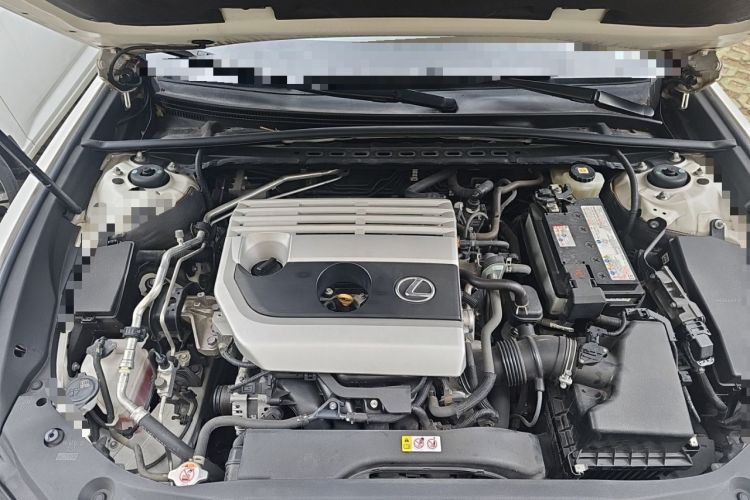 Used Lexus ES 2020 200 Excellence Edition Engine Bay