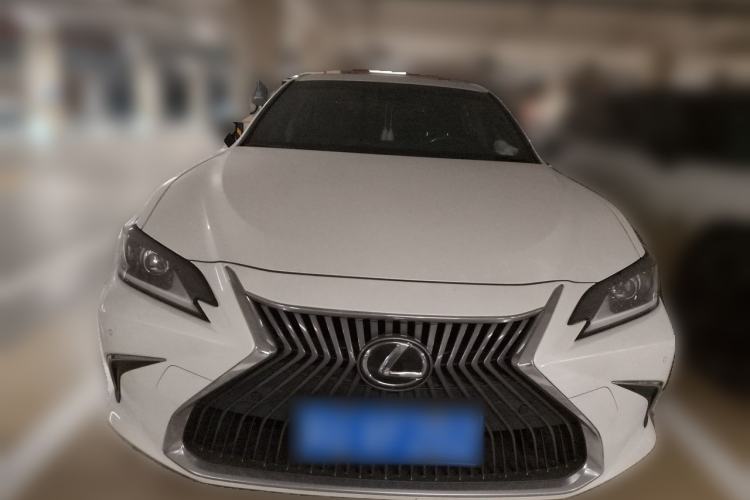 Used Lexus ES 2020 200 Excellence Edition Exterior 1