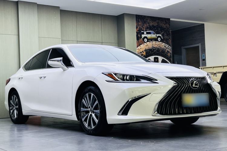 Used Lexus ES 2020 200 Excellence Edition Exterior 1