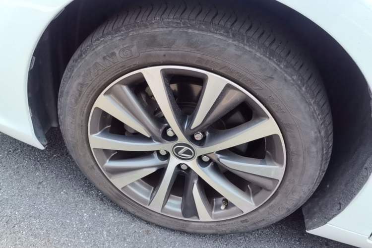 Used Lexus ES 2020 200 Excellence Edition Exterior 2